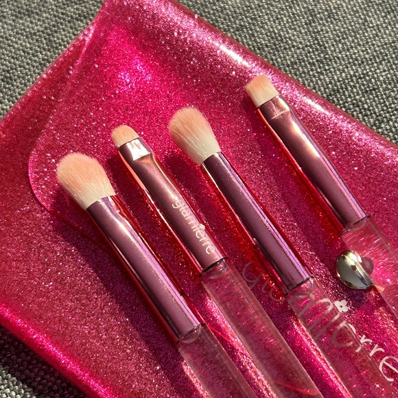 Glamierre Pink makeup brush set - Picture 4 of 7